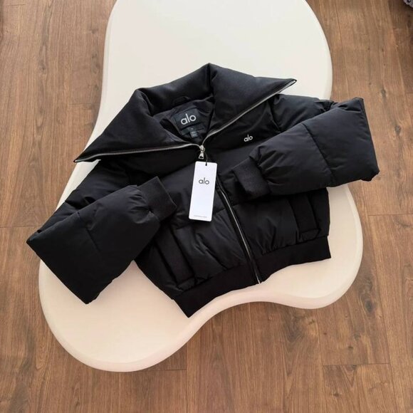 Alo Yoga Captivate Puffer Jacket Black Women Size XS (EU 34 / US 0-2) - Picture 2 of 2
